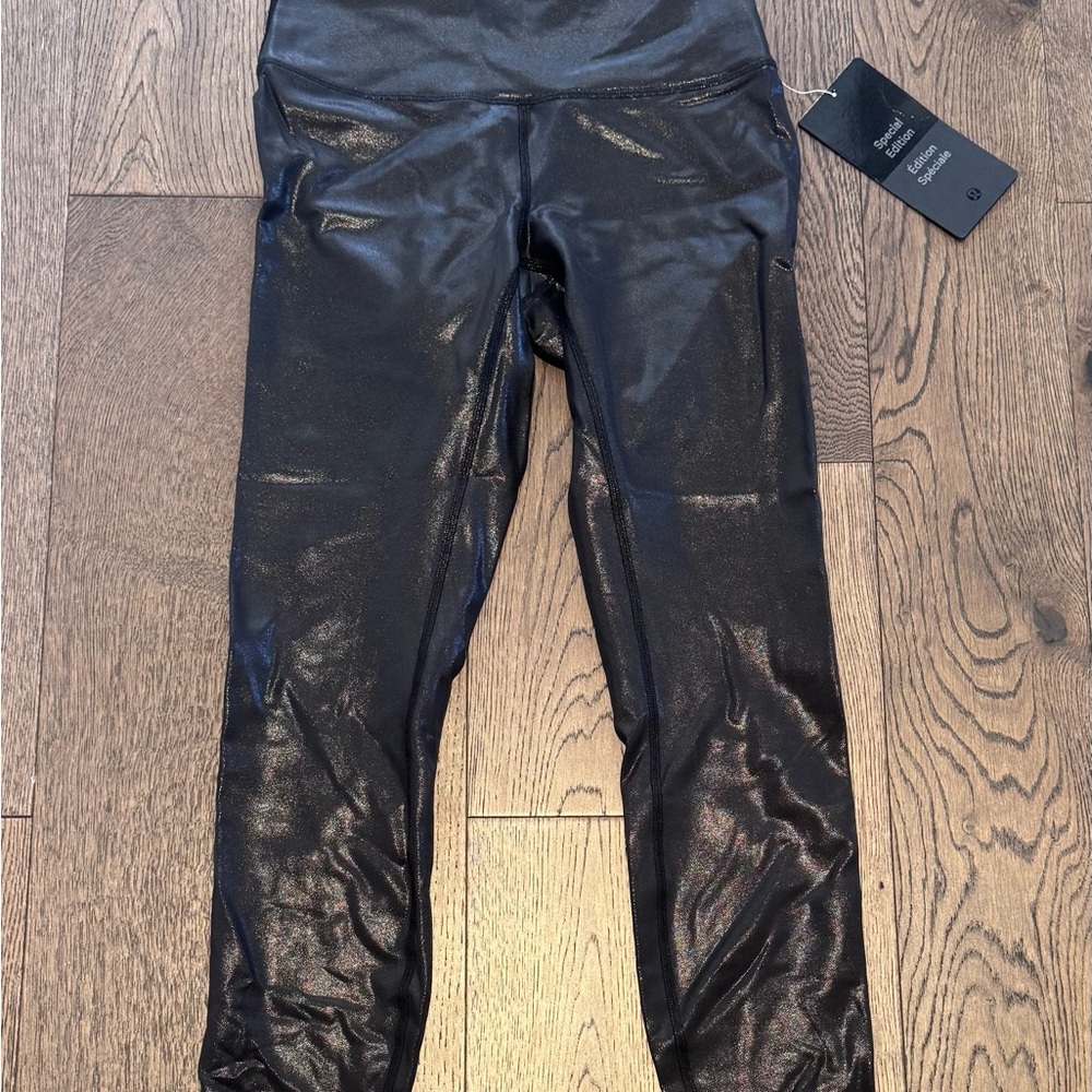 NWT *Special Edition* Wunder Train Tight 25”